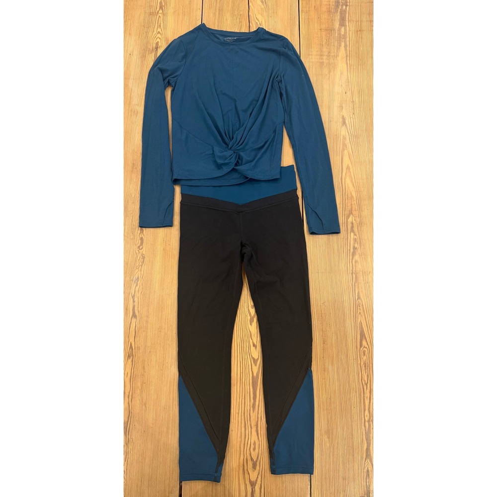 Athleta Essence Twist Long Sleeve Top Teal Black and Cropped Leggings Set